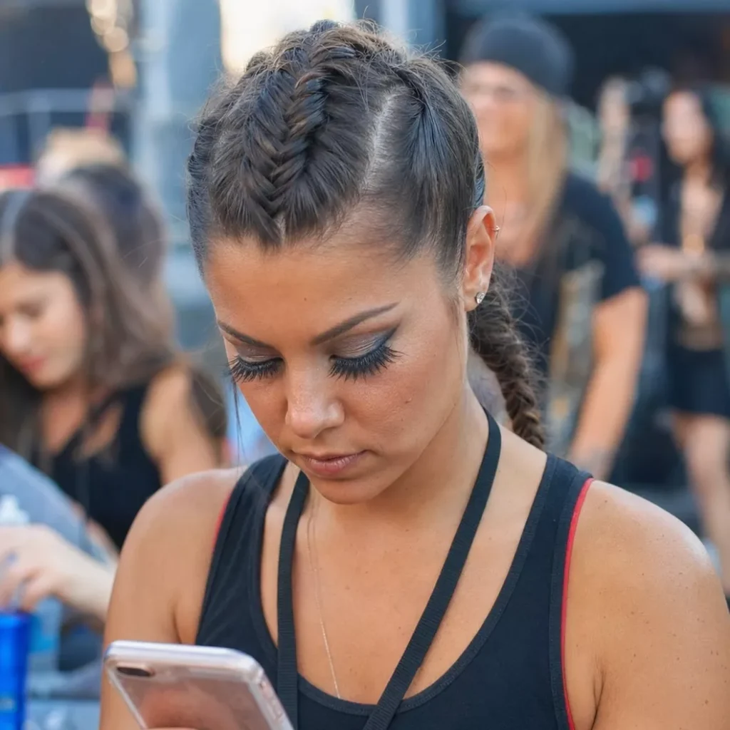 25 Fishtail Hairstyle Ideas That Look Hard But Are Easy 19