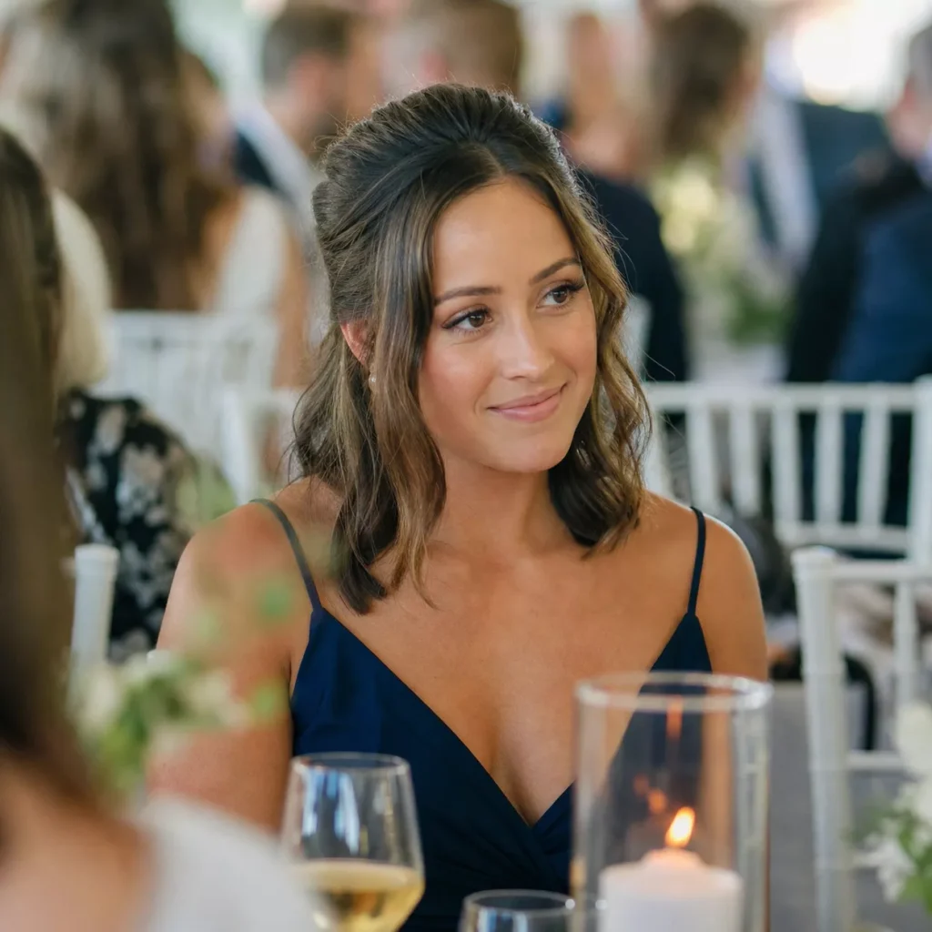 24 Wedding Guest Hairstyles for Shoulder Length Hair 1 HALF UP WITH LOOSE WAVES
