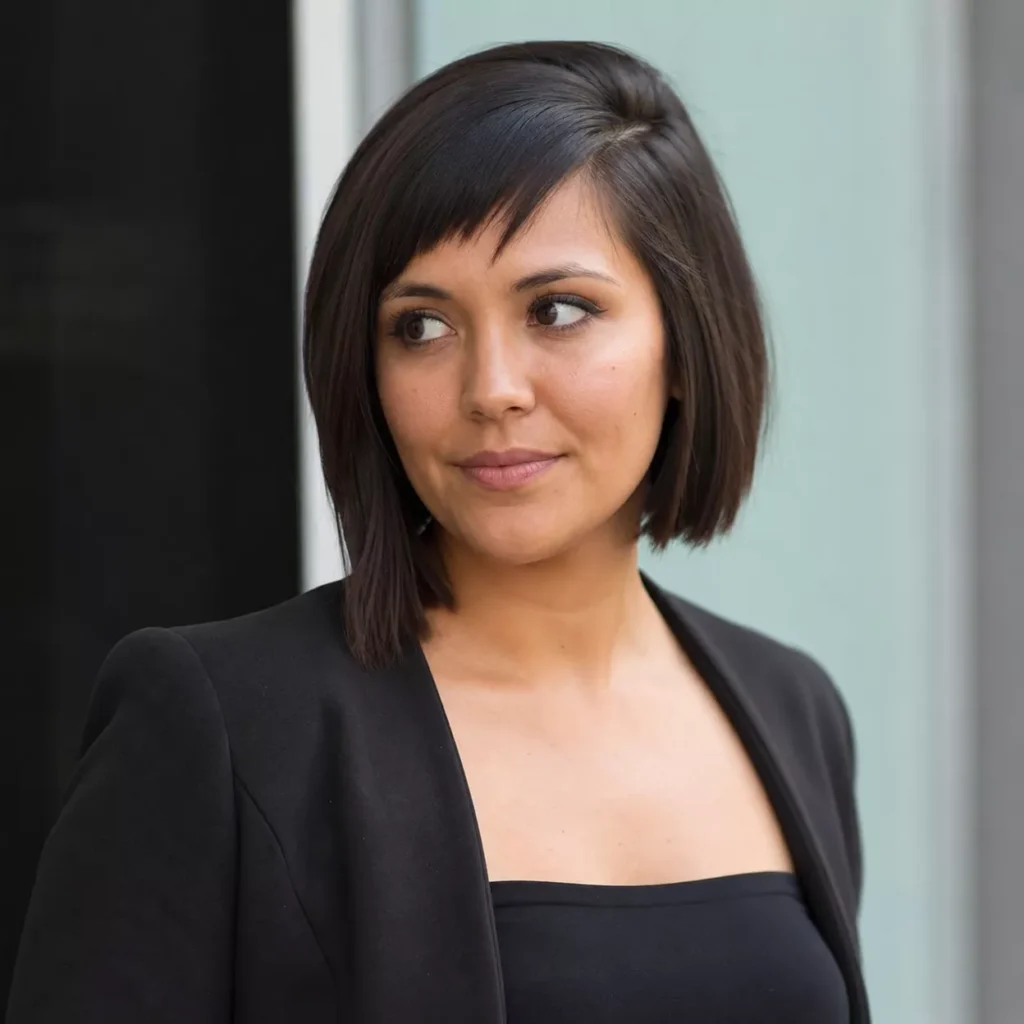 22 SIDE PART BOB WITH UNEVEN FRINGE