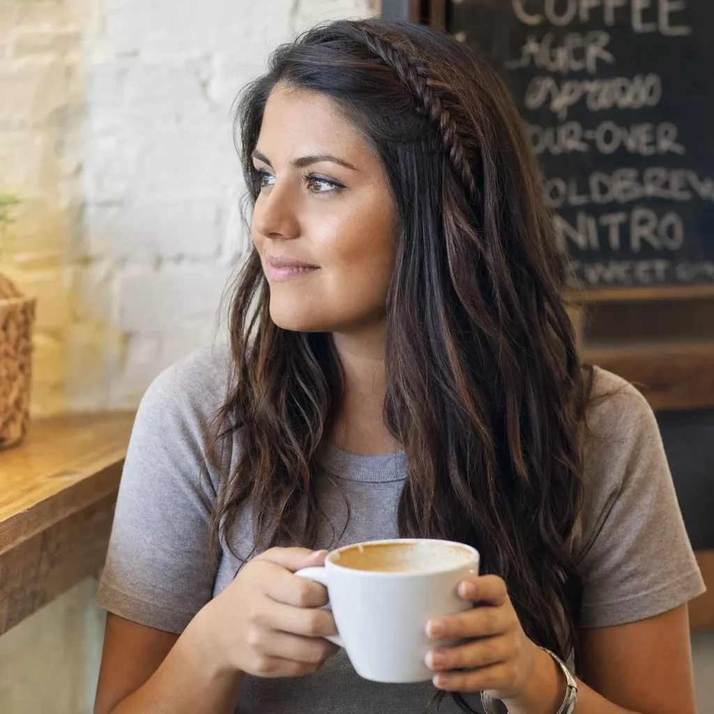 25 Fishtail Hairstyle Ideas That Look Hard But Are Easy 8 Crown Fishtail Accent